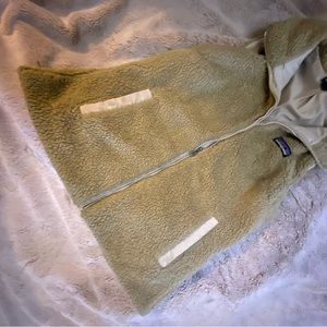 Patagonia and other major name brands… each item is 50